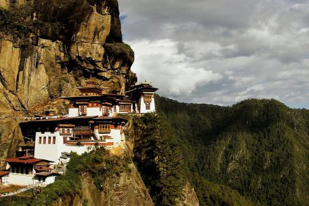 Discover the Best Places to Visit in Bhutan – A Complete Travel Guide for Your Next Himalayan Escape